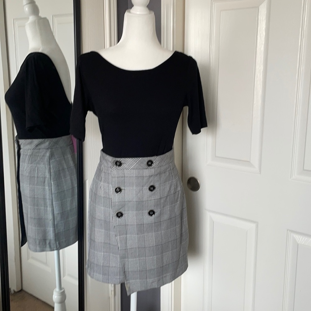 Zara plaid mini skirt